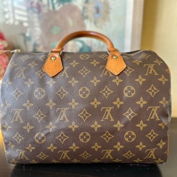 SOLD! - Picture 2 of 12